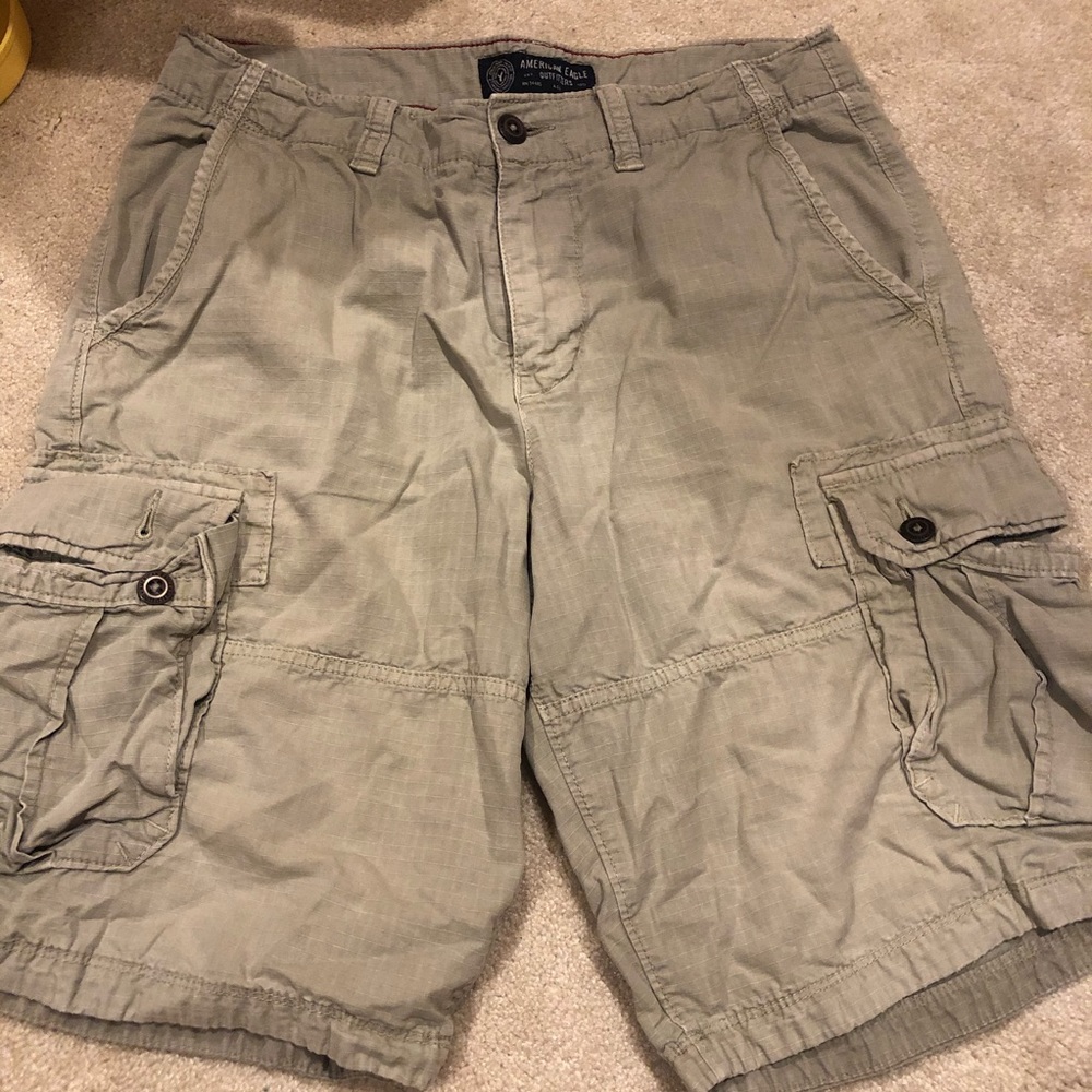 American Eagle Cargo Shorts